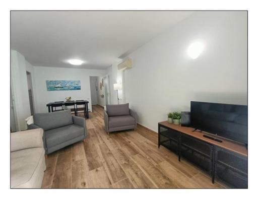 Apartamento - Wifi Free - Piscina - 50 M Playa Салоу Екстер'єр фото
