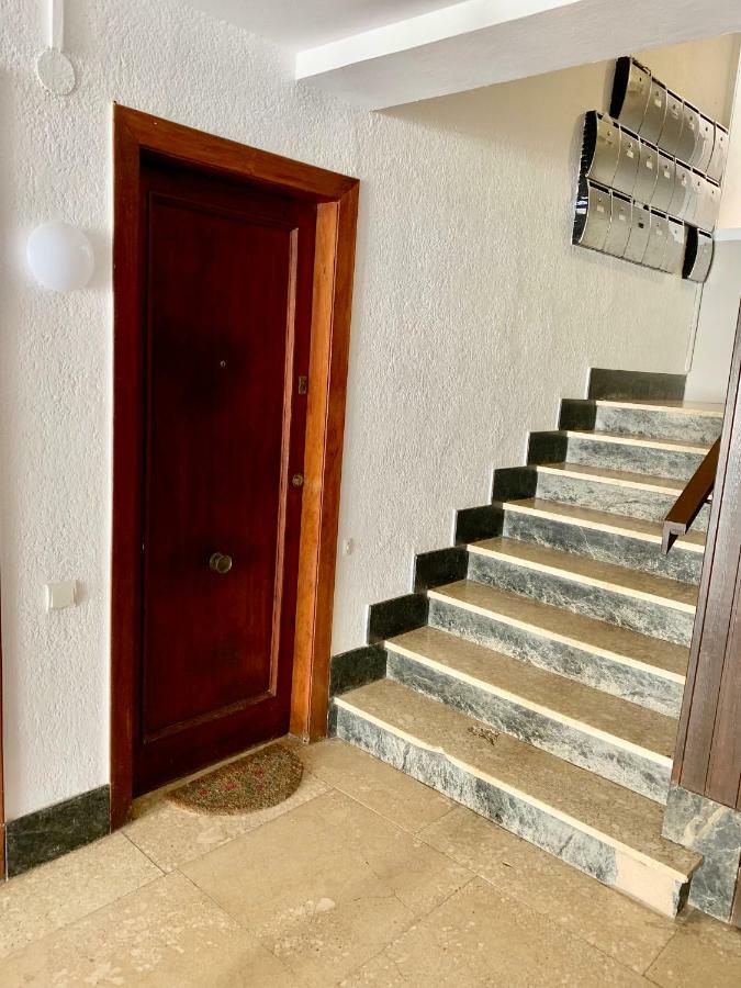 Apartamento - Wifi Free - Piscina - 50 M Playa Салоу Екстер'єр фото